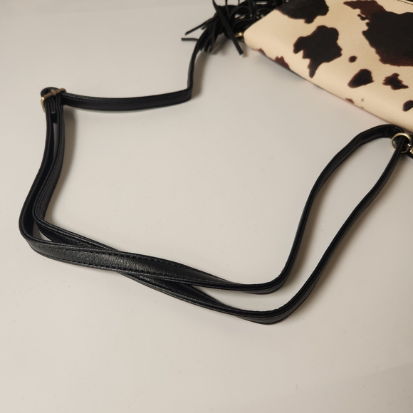 Western Fringe Vegan Cowhide Crossbody - Picture 5 of 6